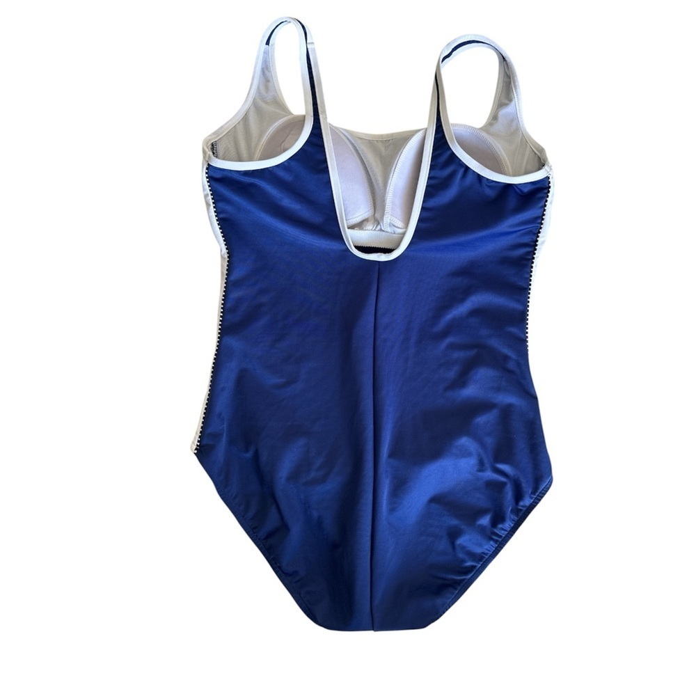 MIRACLESUIT, One Piece Sporty Swimsuit. Size 16? - Picture 3 of 11